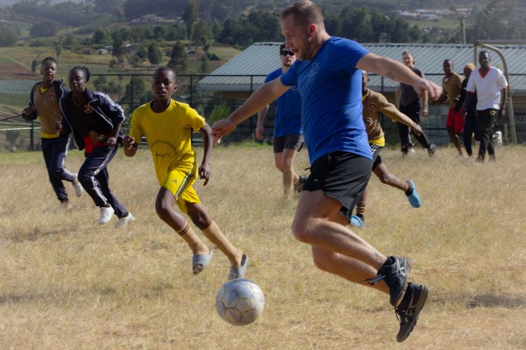 Molo Medical Team Play with Academy Children!